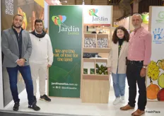 Jardine Exotics provides Colombian fruit to the world.